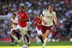 英雄联盟总决赛赛程-阿森纳客场击败沃特福德，取得关键胜利的简单介绍