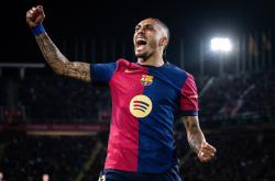 英雄联盟总决赛直播-亨克与阿贾克斯强劲碰撞，欧冠半决赛擦出火花