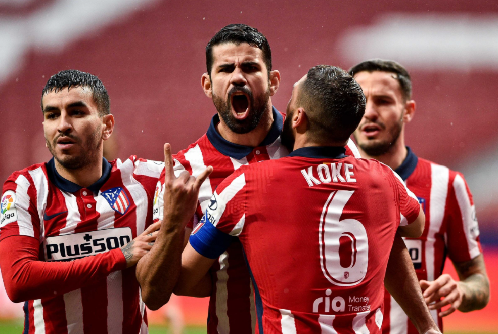 关于沙尔克遭遇四连败,降级危机愈发严重的信息 关于沙尔克遭遇四连败,降级危机愈发严重的信息