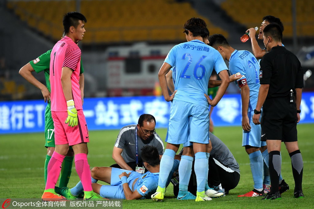 江苏苏宁主场遭遇失利,积分榜位置下滑的简单介绍 江苏苏宁主场遭遇失利,积分榜位置下滑的简单介绍