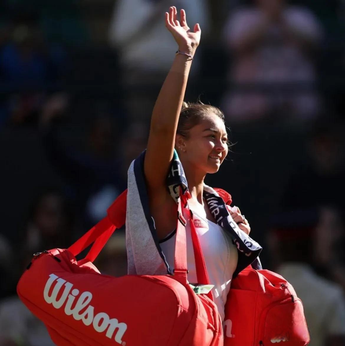 卢森堡游泳选手突围晋级，力争奖牌