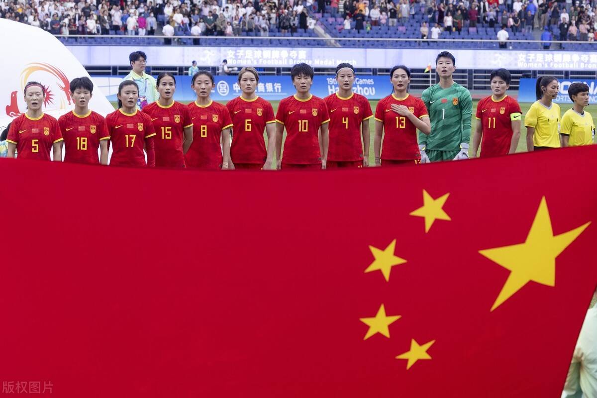 中国女足夺冠在望，精彩表现一览无遗的简单介绍