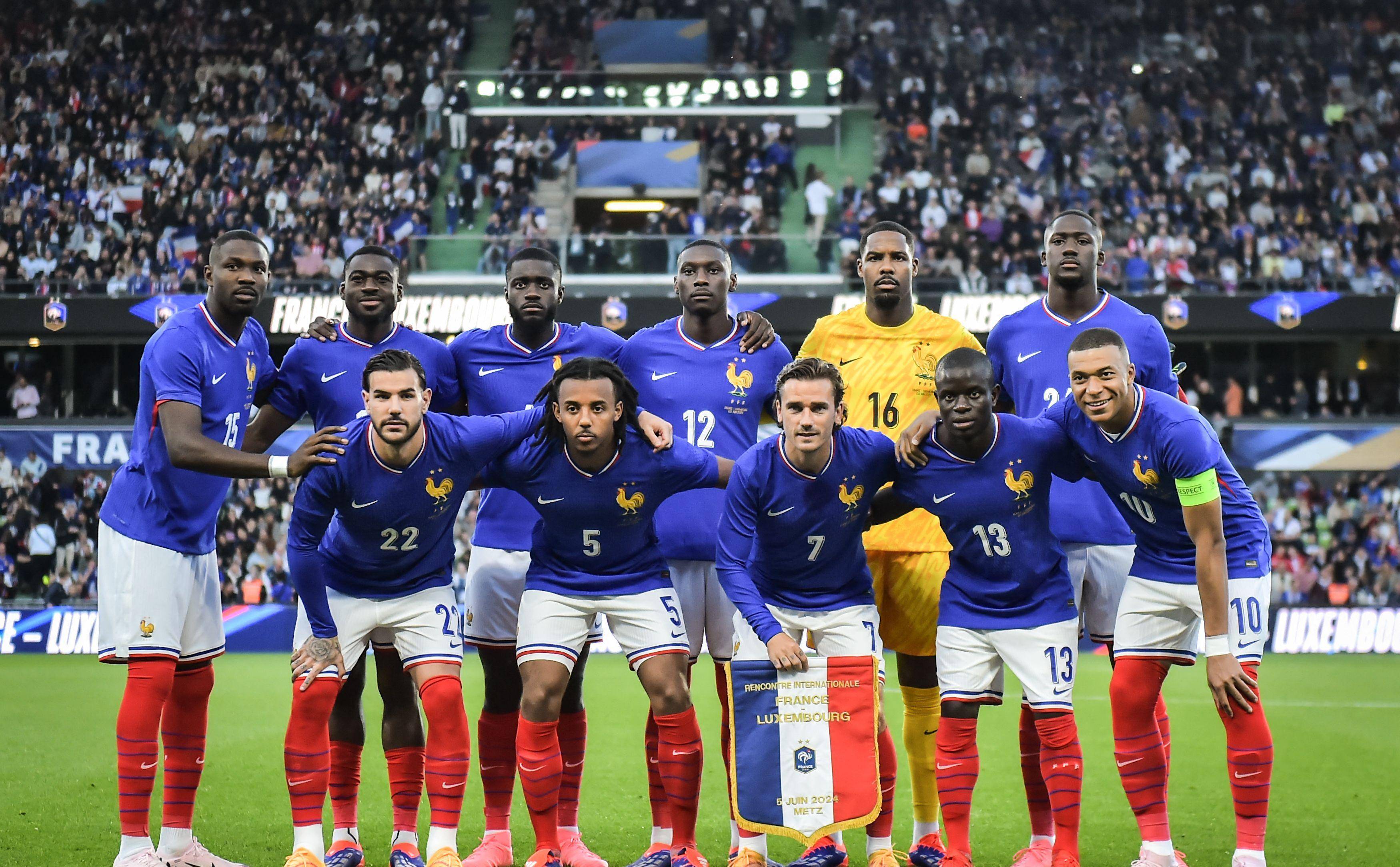 包含法国队力克英格兰队，张本智和扛起全队的词条