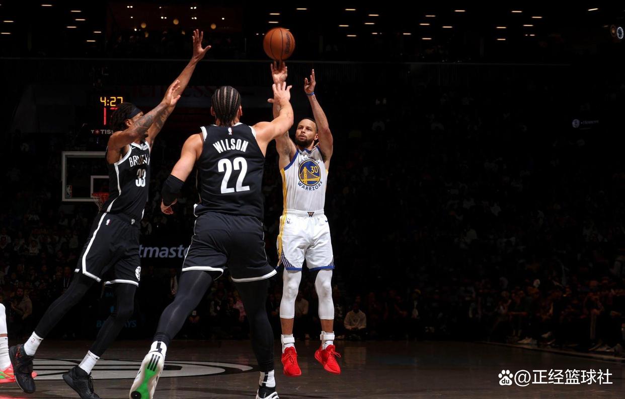 勇士大逆转终结太阳连胜，库里分中星作战