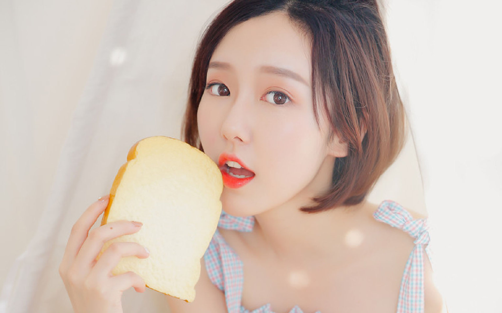 奥斯梅恩关键破门扼杀悬念，佛罗伦萨的雷恩之夜提前落幕